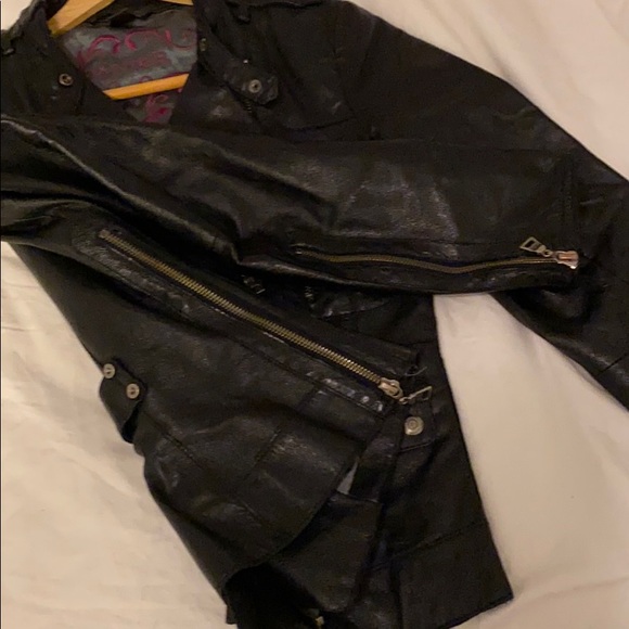 Danier Leather biker Jacket - Picture 3 of 5